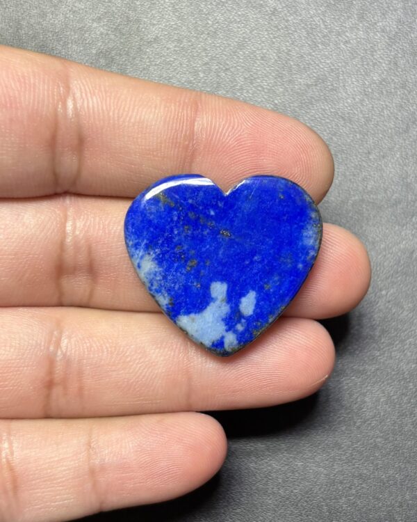 27mm Lapis Lazuli Heart Gemstone for Jewelry Making