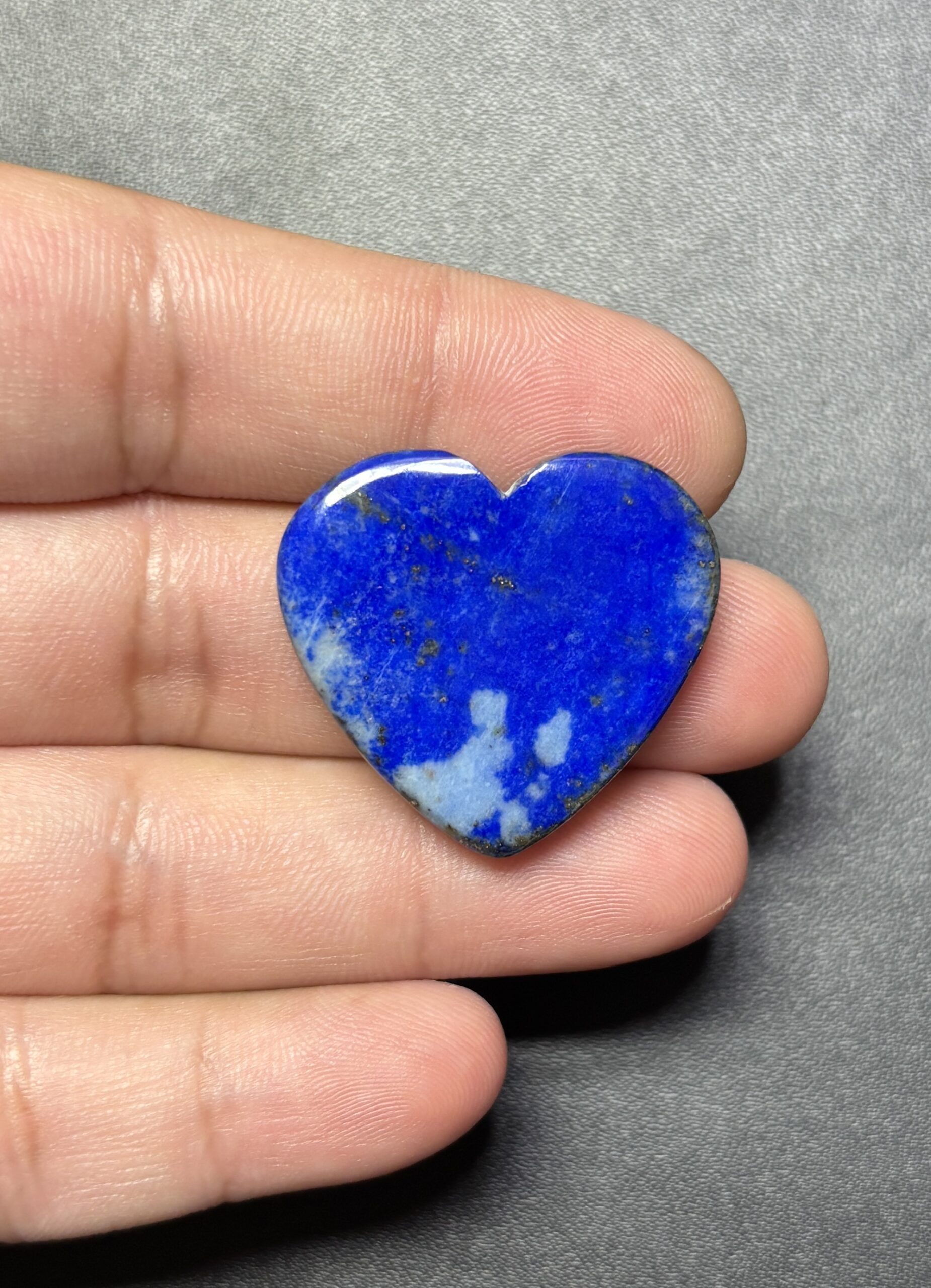 27mm Lapis Lazuli Heart Gemstone for Jewelry Making