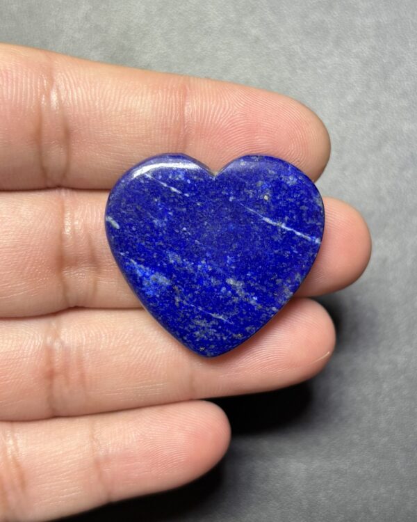 30mm Lapis Lazuli Heart Statement Gemstone