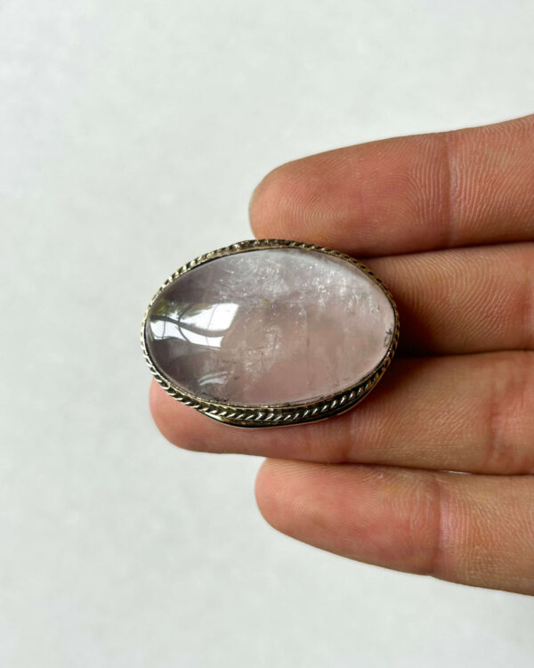 Rose Quartz Grooved Stone – 34X25mm