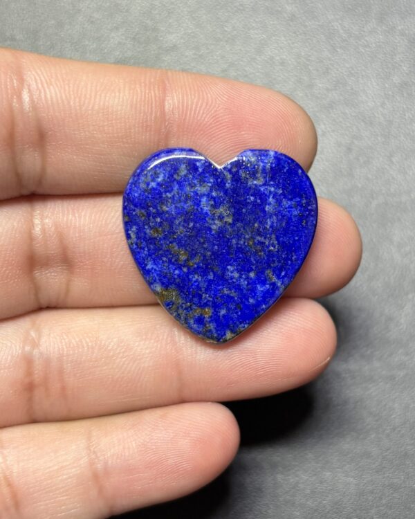 27mm Lapis Lazuli Heart Stone for Handmade Jewelry