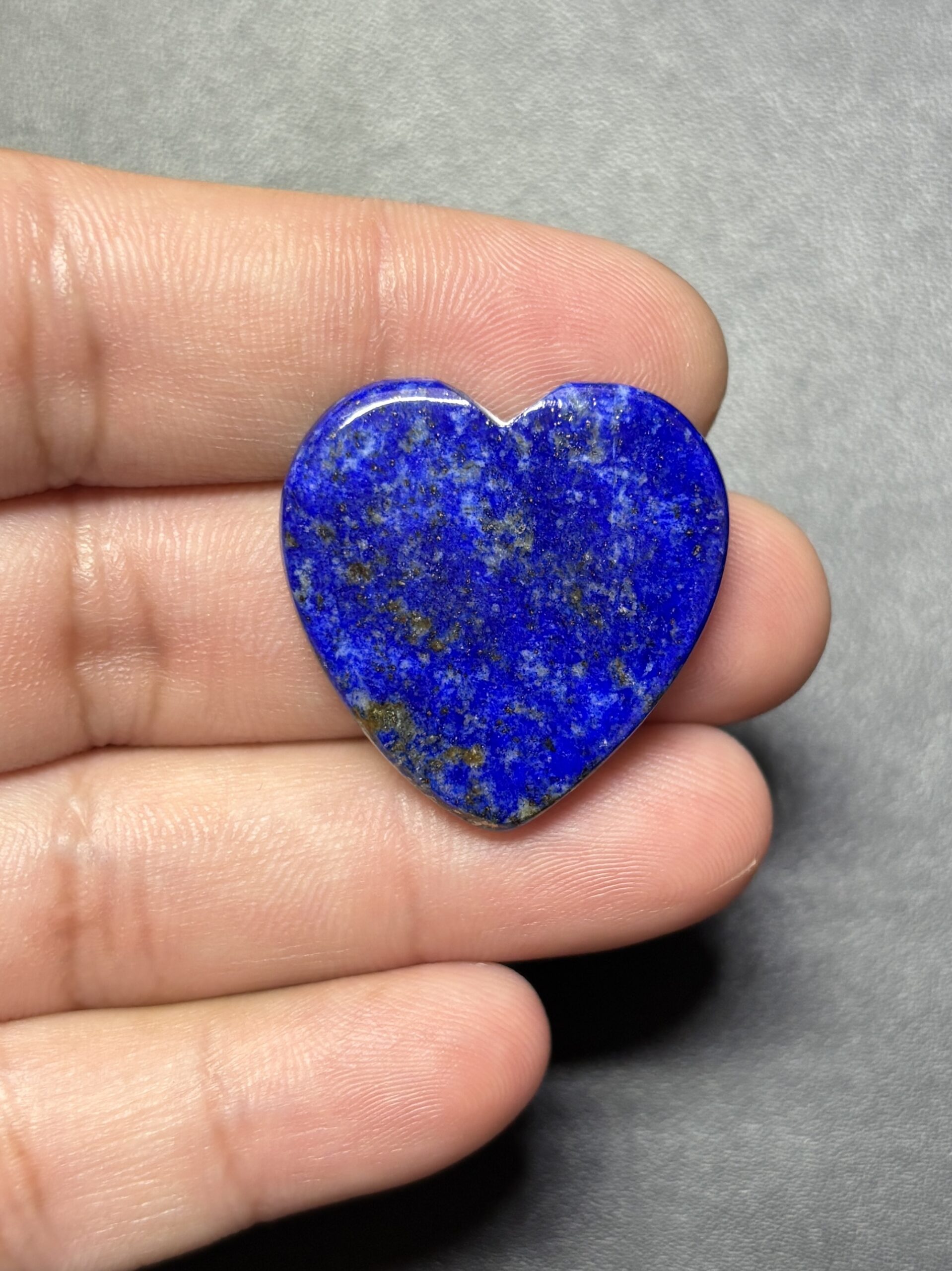 27mm Lapis Lazuli Heart Stone for Handmade Jewelry