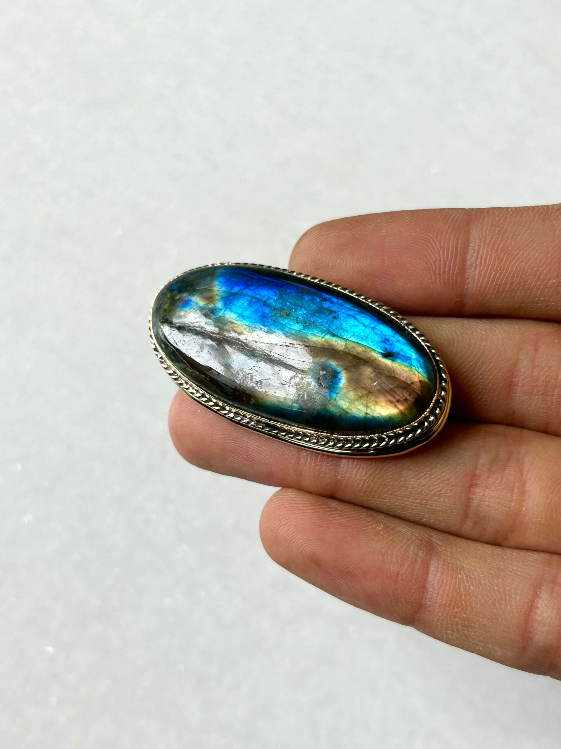 Purple Labradorite Grooved Stone – 47X24mm