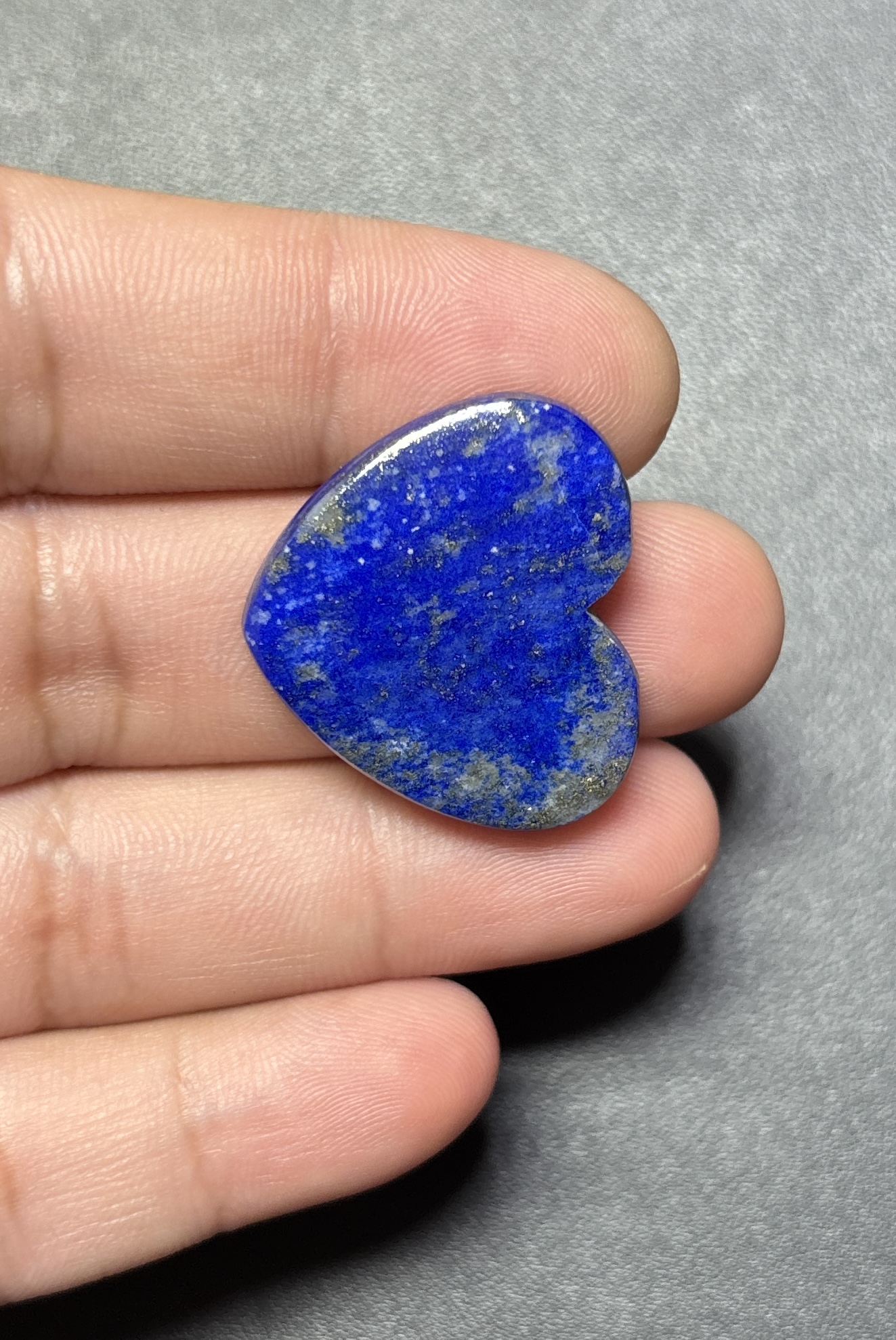 25mm Lapis Lazuli Heart Cabochon with Natural Beauty - Image 2
