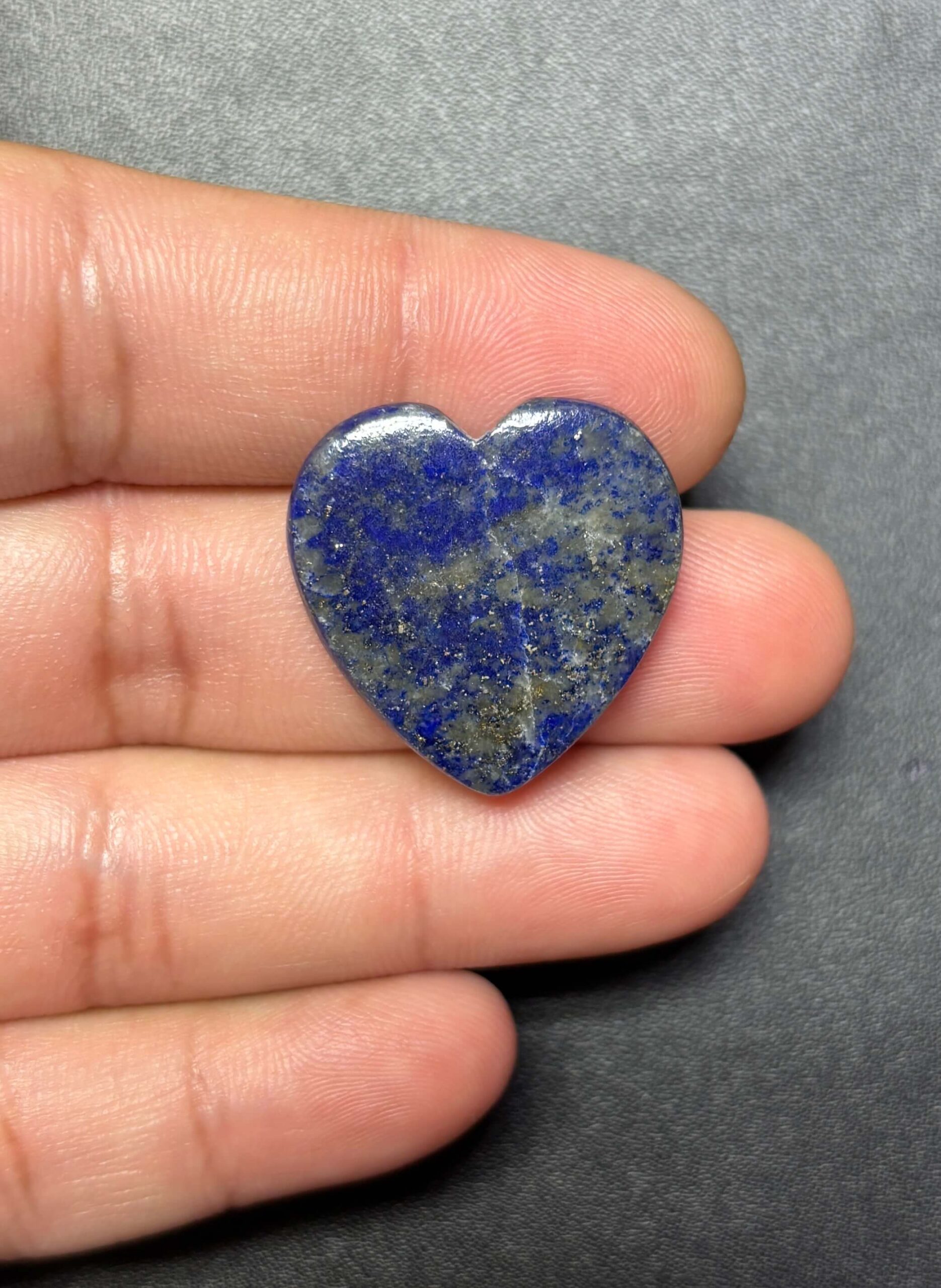 26mm Natural Lapis Lazuli Heart Gemstone