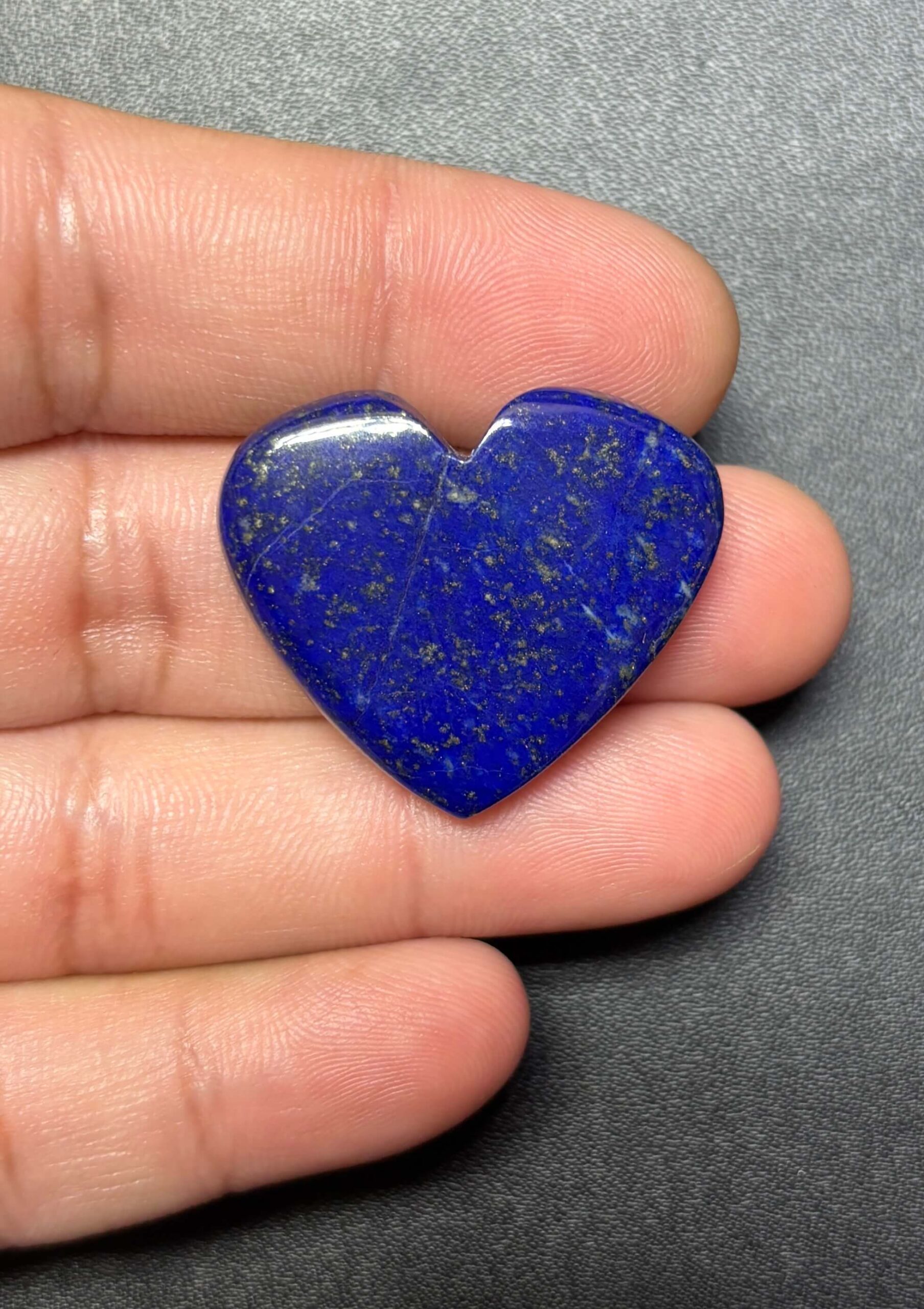 27mm Lapis Lazuli Heart Stone for Jewelry Making