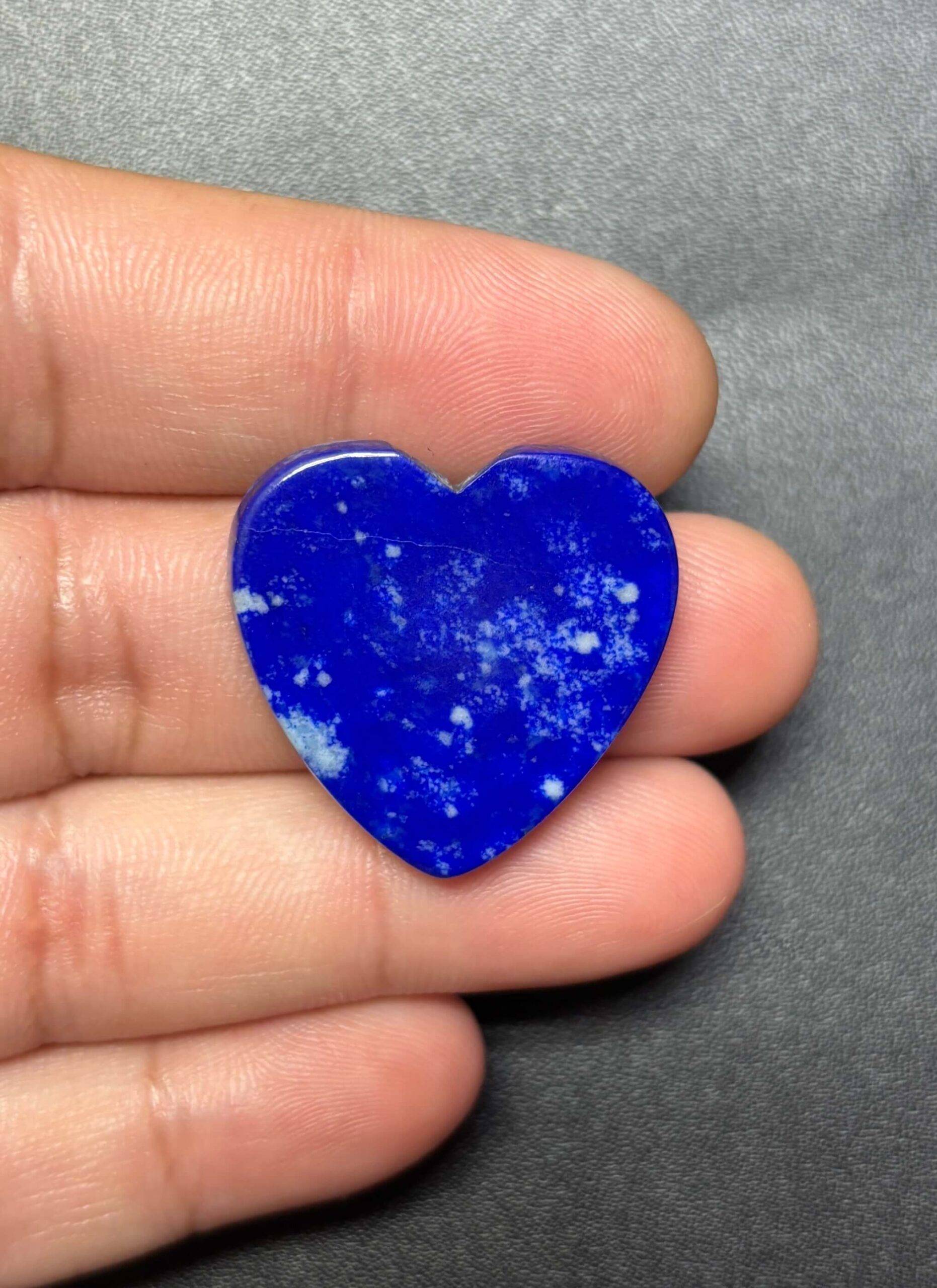 27mm Natural Lapis Lazuli Heart Stone