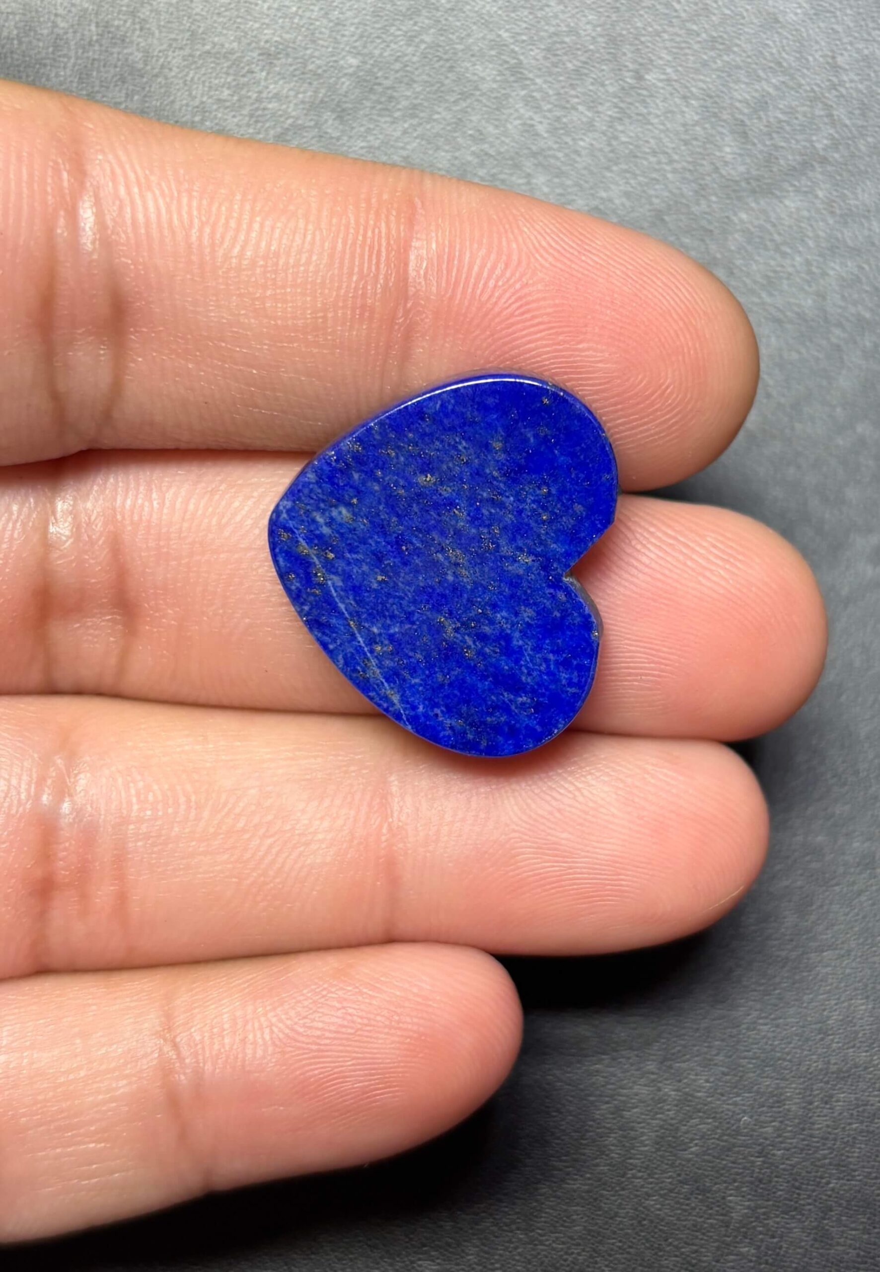 21mm Lapis Lazuli Heart Gemstone - Image 2