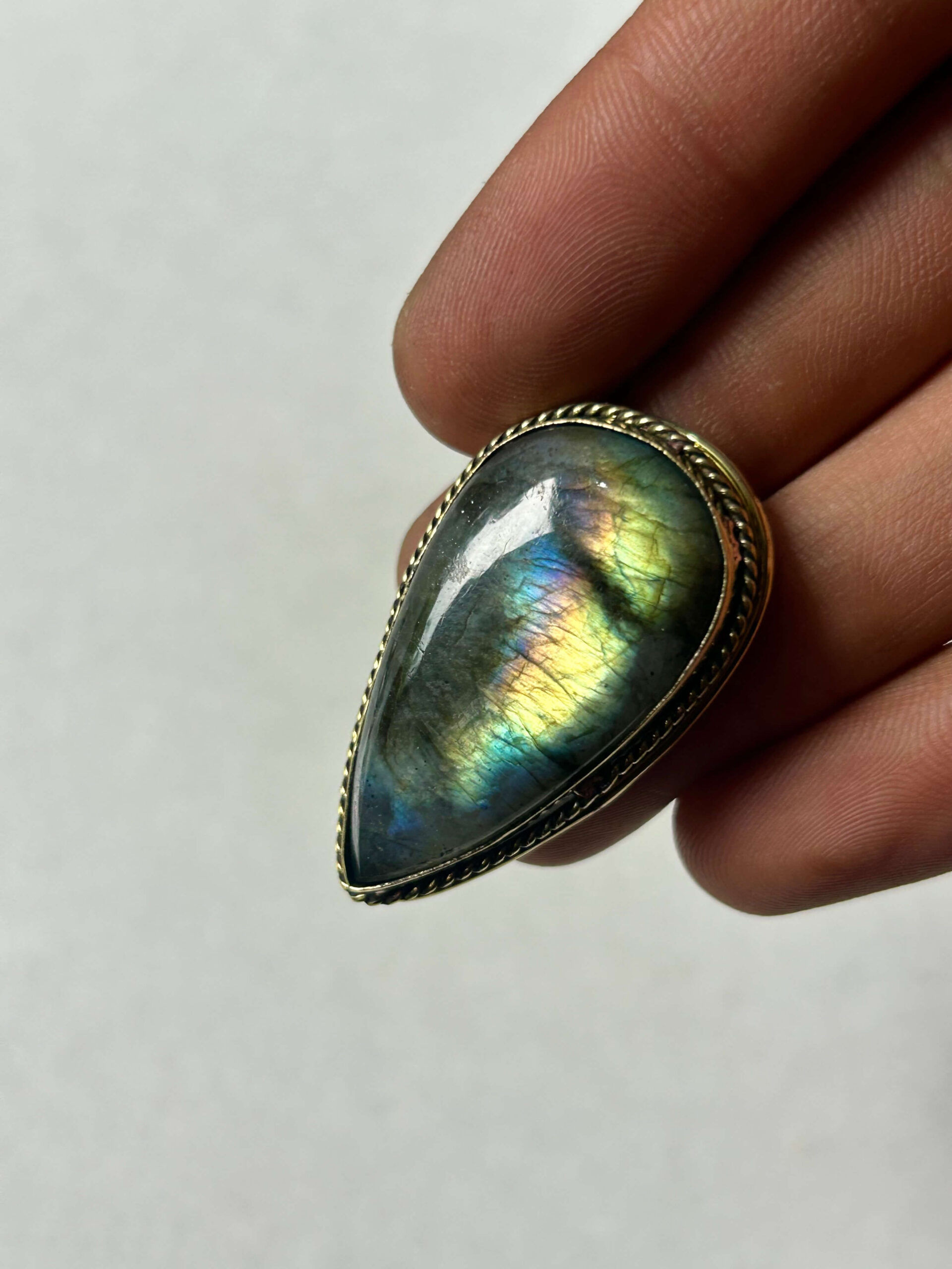 Labradorite Grooved Stone – 39X23mm - Image 2
