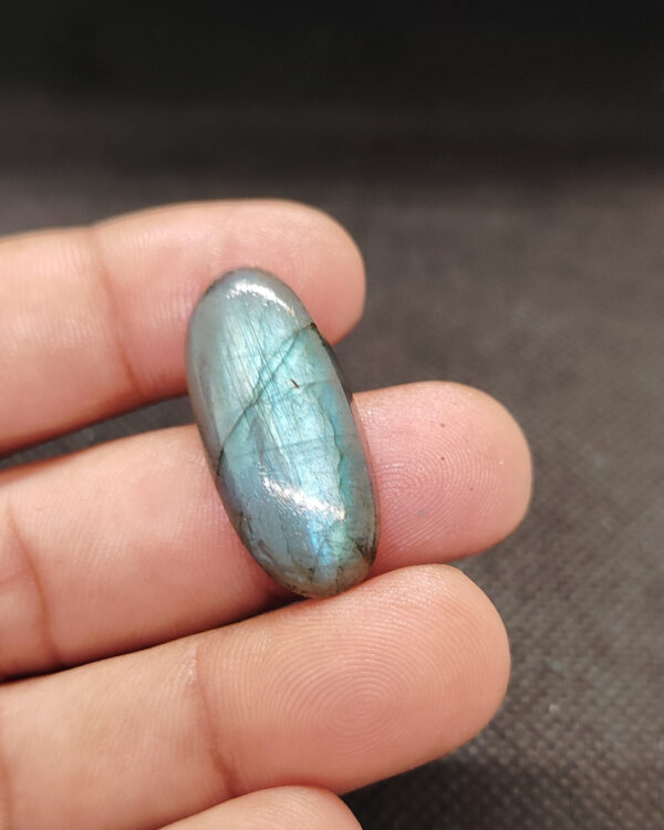 32mm High Quality Polished Labradorite Stone