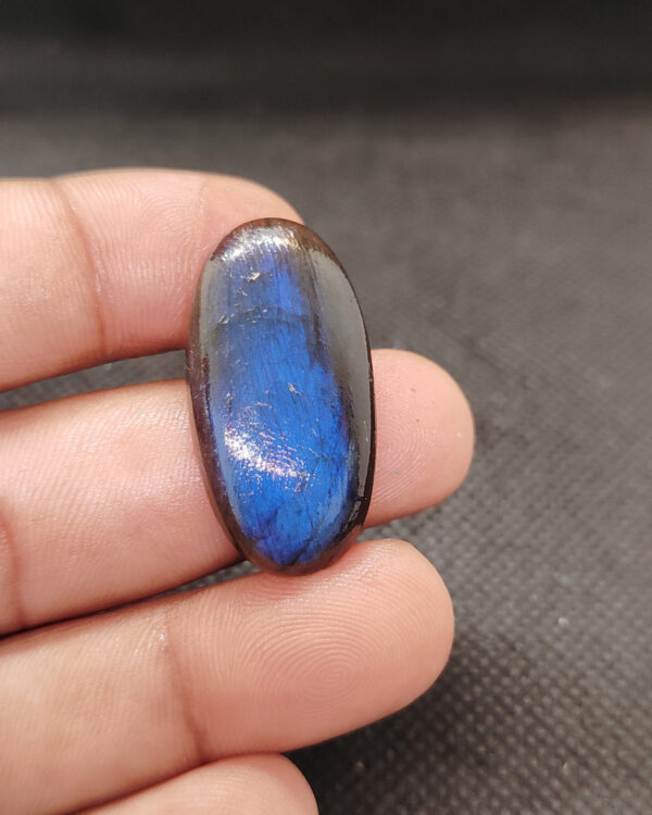 34mm Natural Labradorite Gemstone for Jewellery Projects