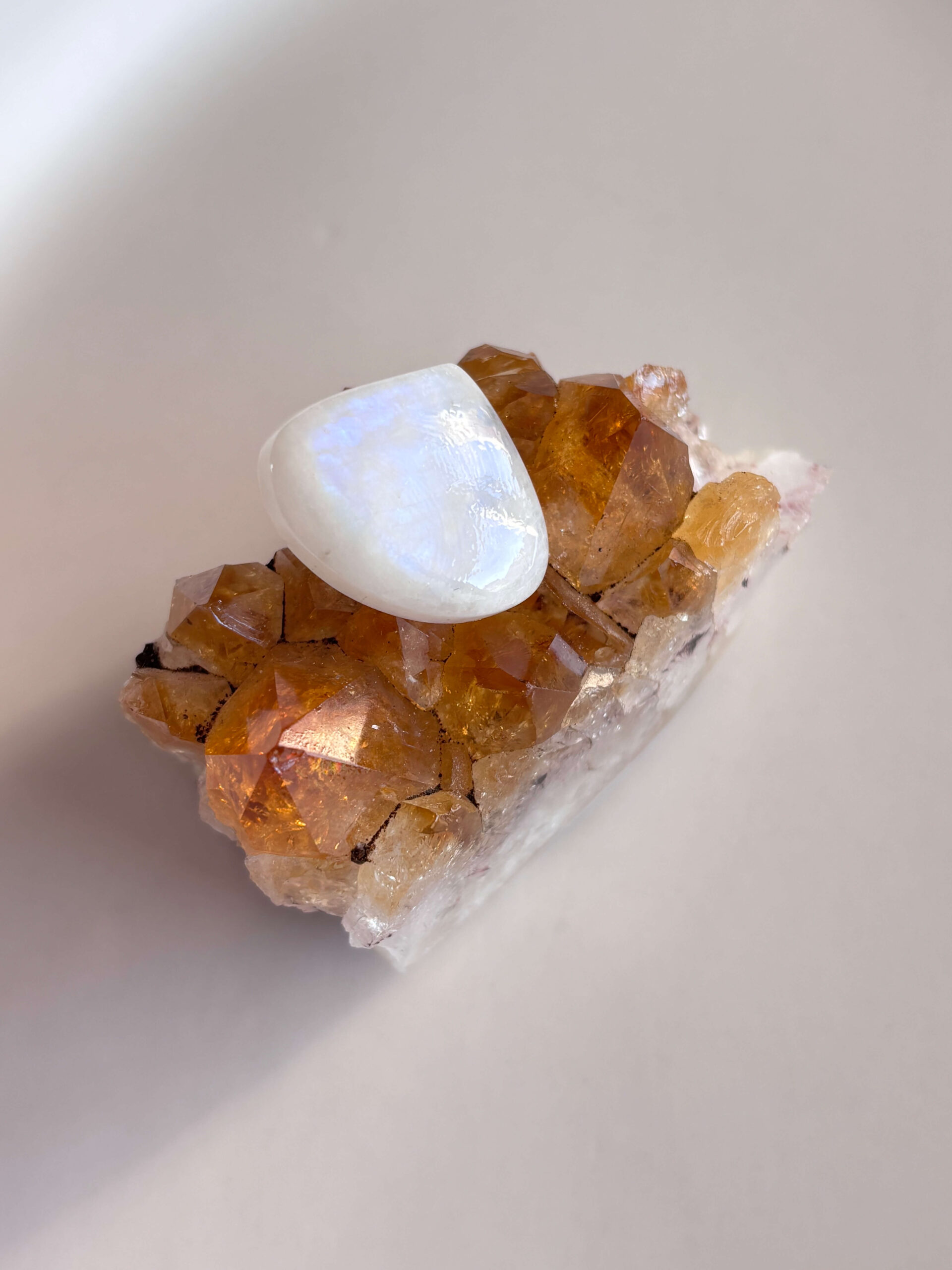 21mm Moonstone for Handcrafted Accessories