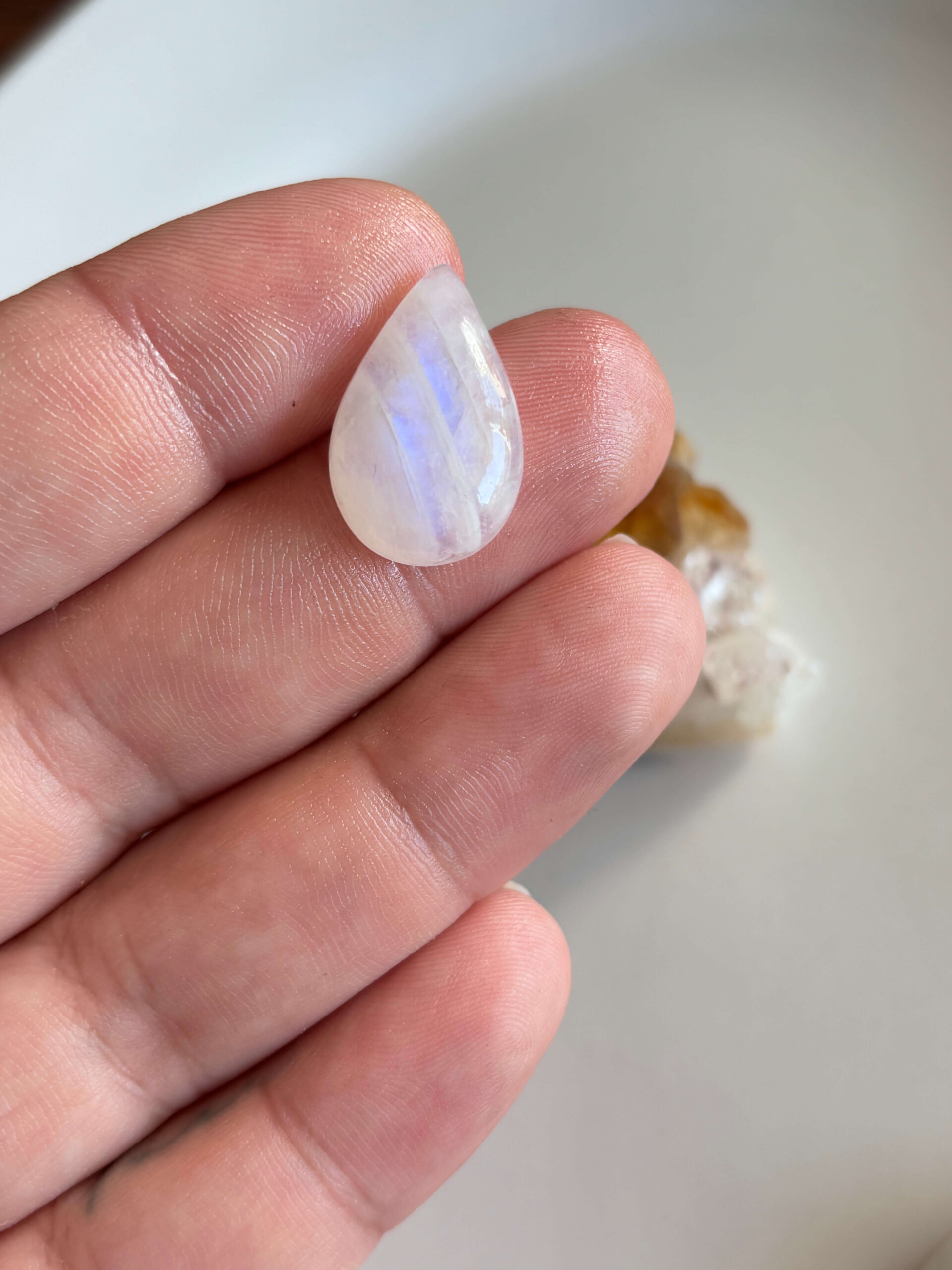 23mm Moonstone Gemstone for Artisan Necklaces - Image 2