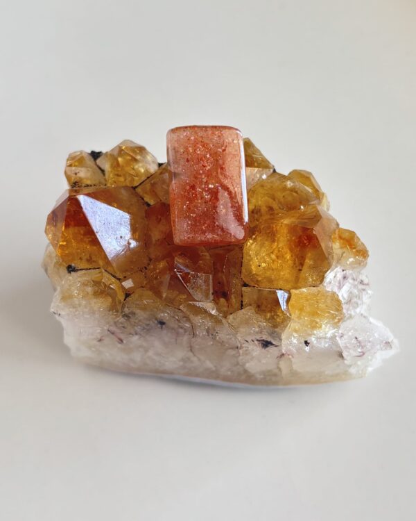 19mm Sunstone Cabochon for Macramé Jewelry