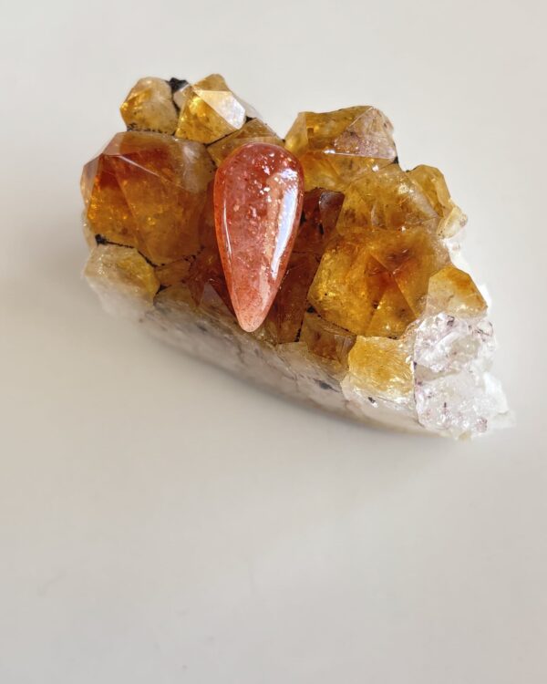 23mm Sunstone Cabochon for Pendant Settings