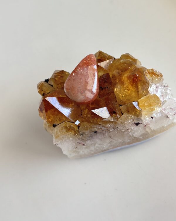 22mm Sunstone Cabochon for Macramé Jewelry