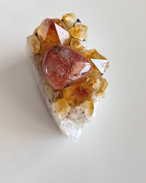 24mm Sunstone Cabochon for Pendant Settings