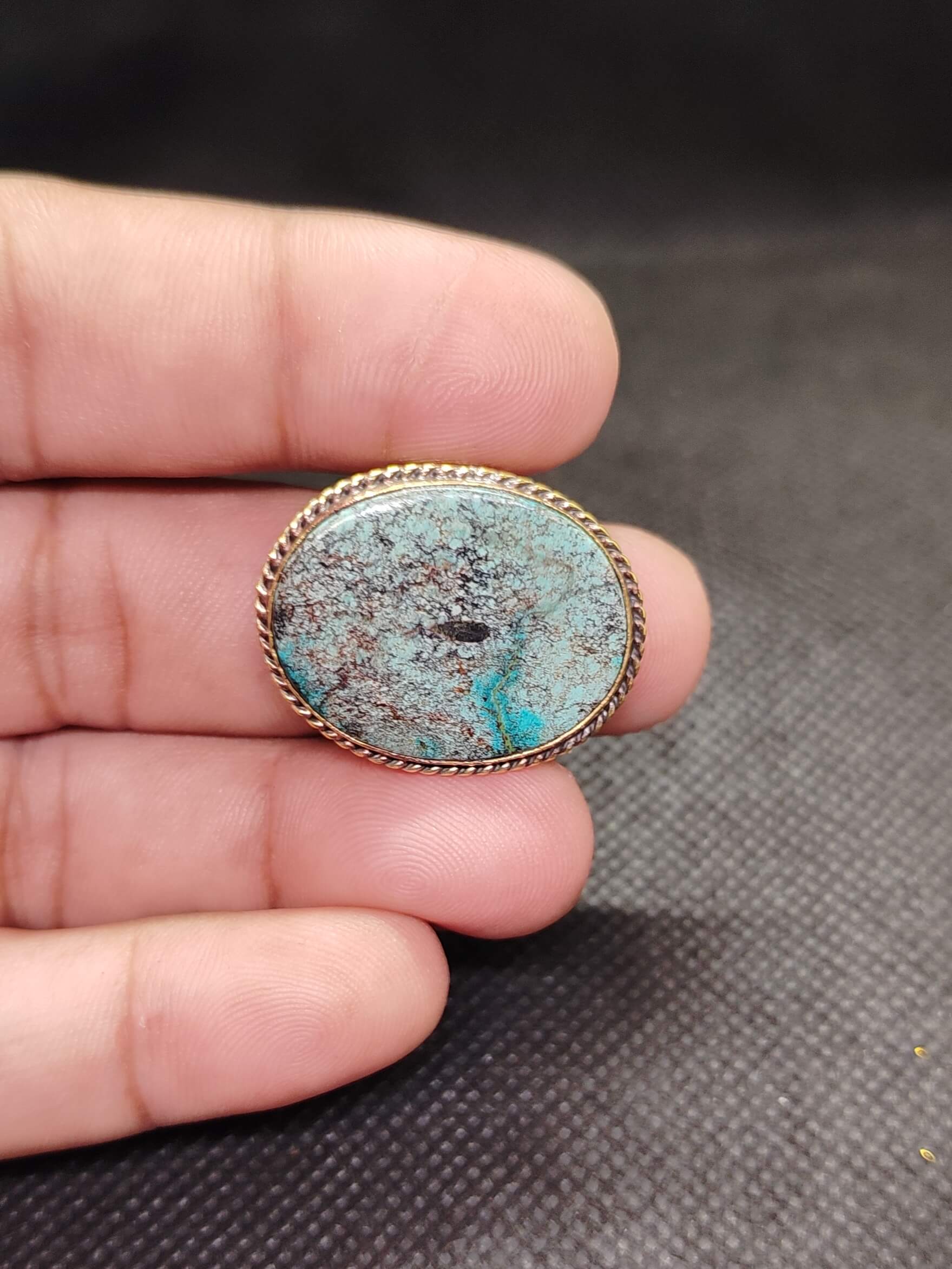 29mm Tibetan Turquoise Grooved Stone - Image 2