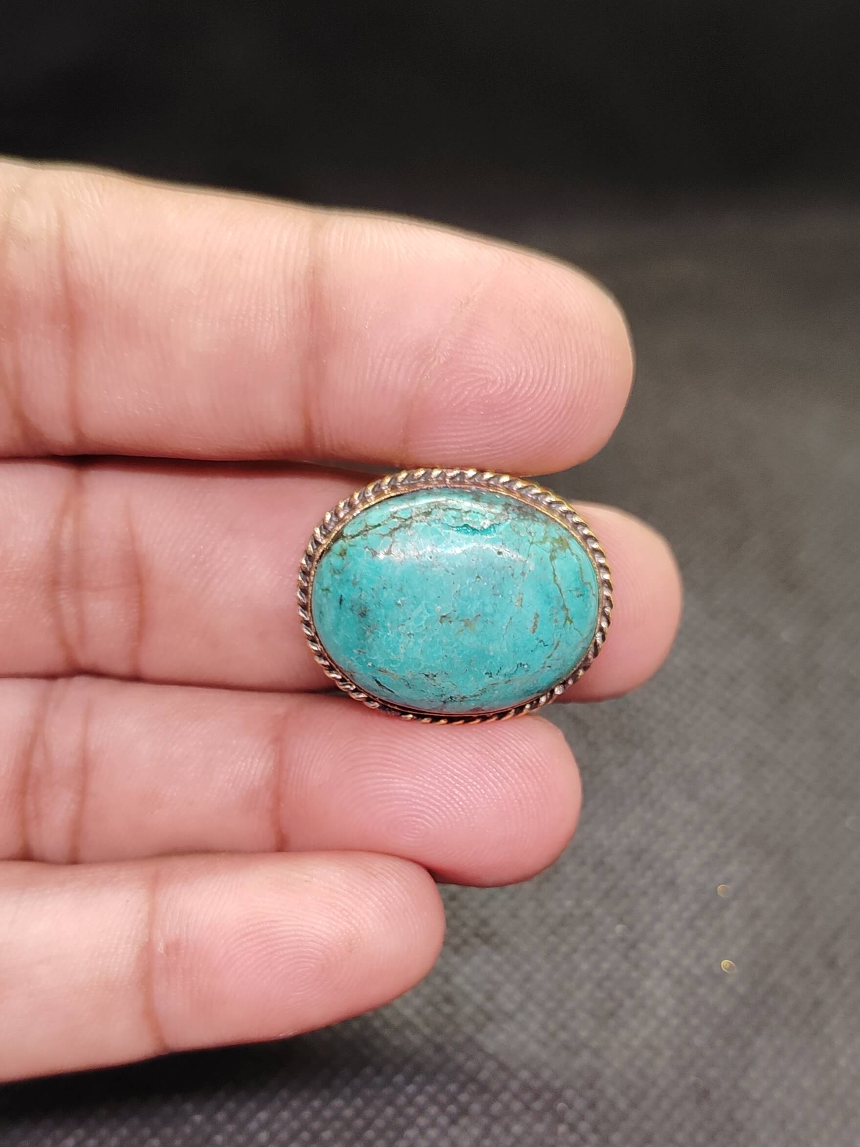 25mm Tibetan Turquoise Grooved Stone - Image 2