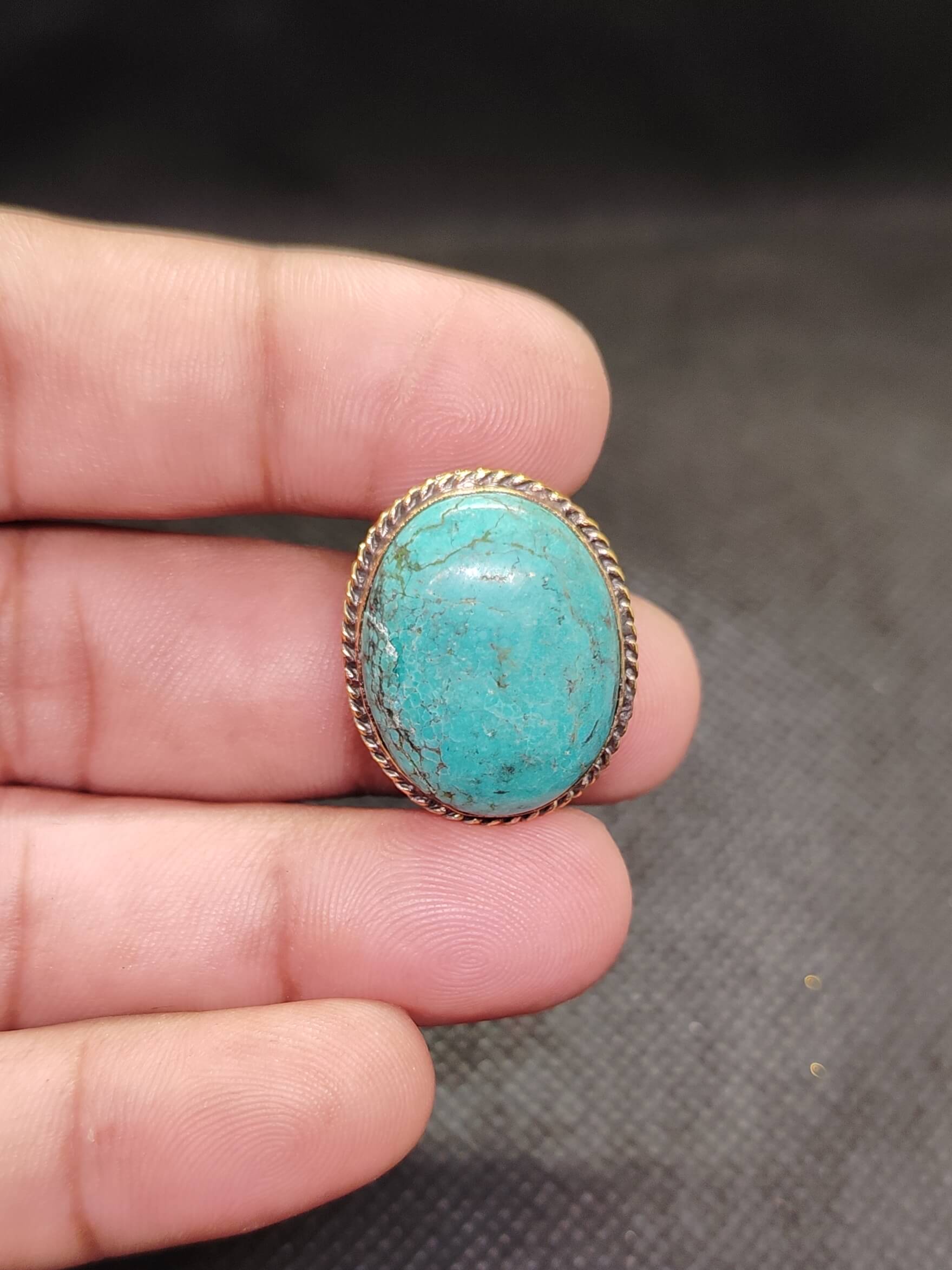 25mm Tibetan Turquoise Grooved Stone