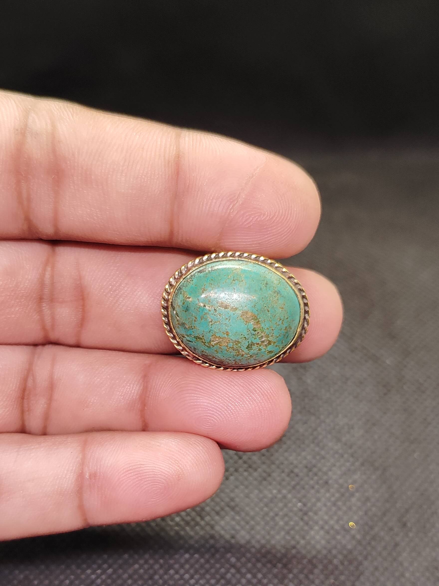 25mm Tibetan Turquoise Grooved Stone - Image 2