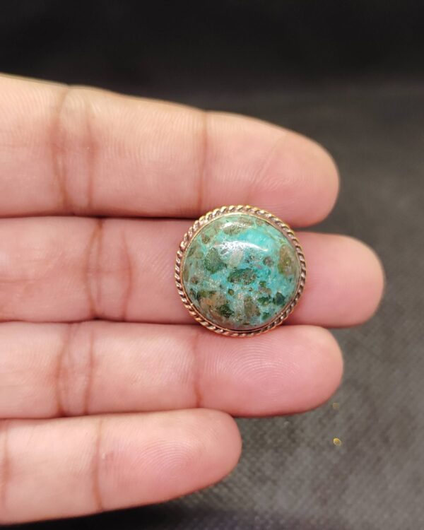 22mm Tibetan Turquoise Grooved Stone