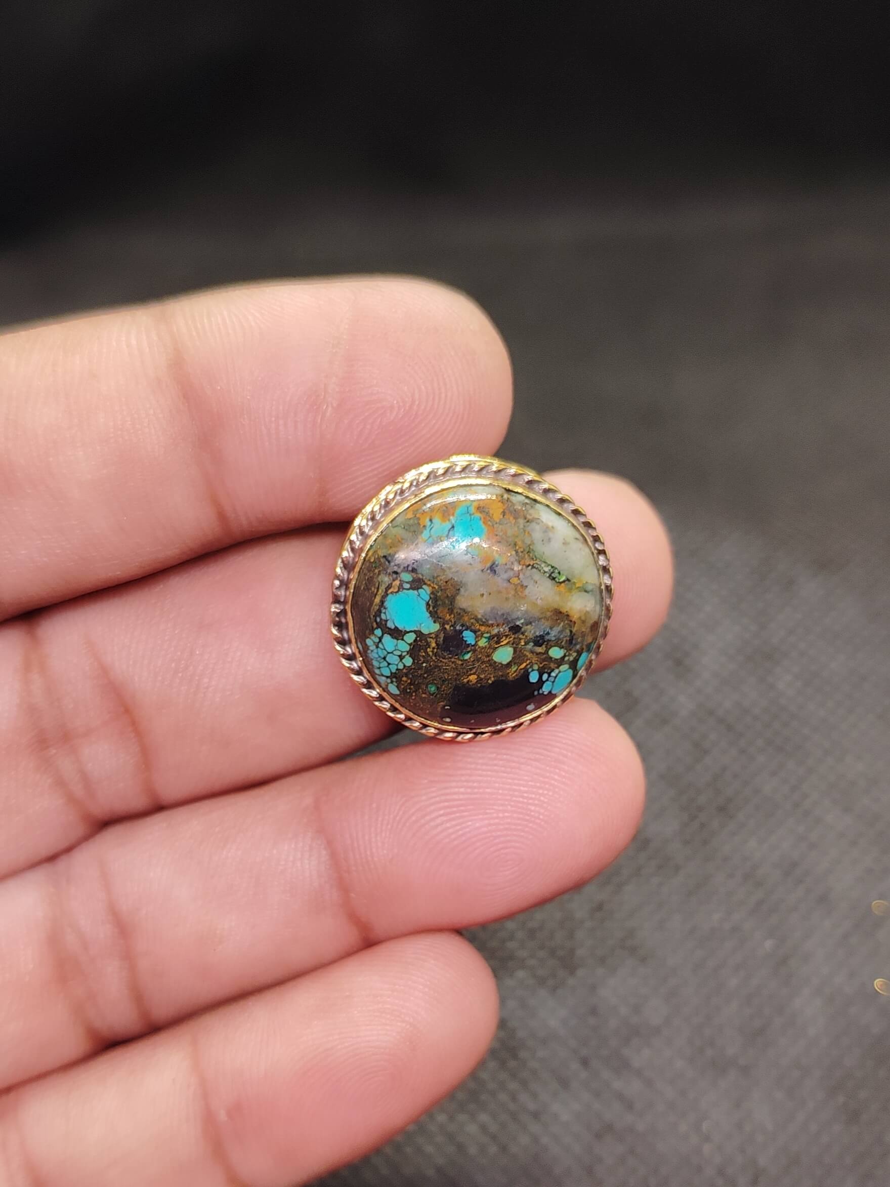 22mm Tibetan Turquoise Grooved Stone - Image 2