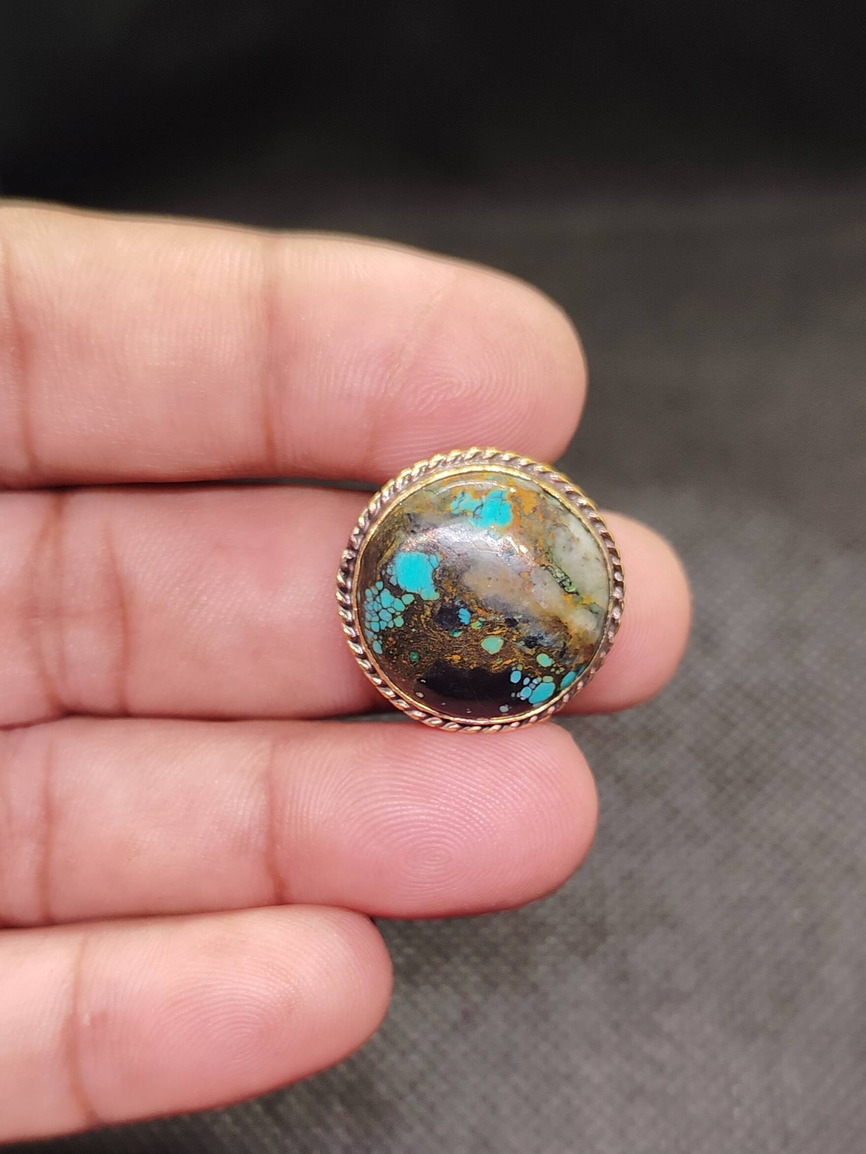 22mm Tibetan Turquoise Grooved Stone