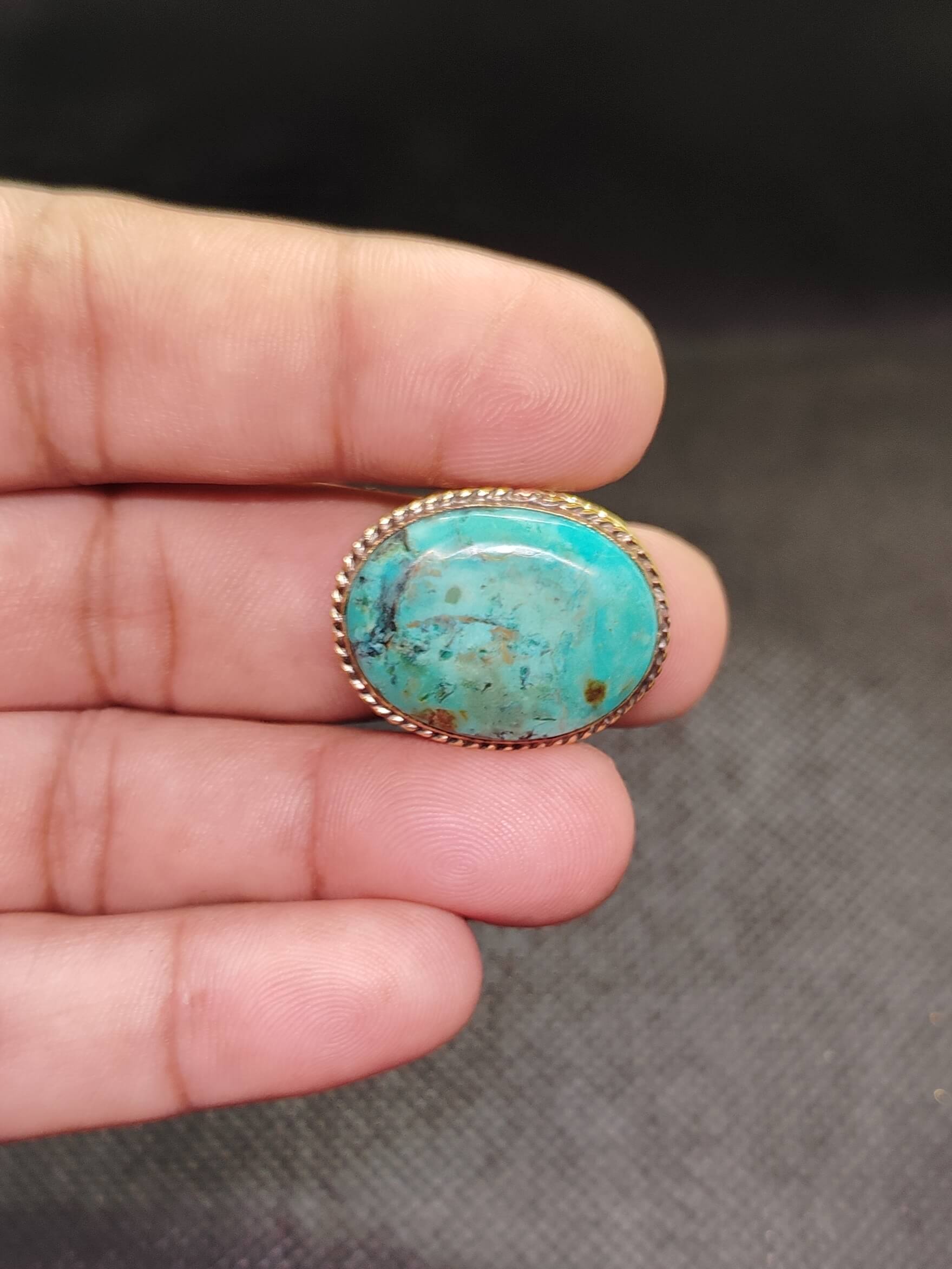 26mm Tibetan Turquoise Grooved Stone - Image 2