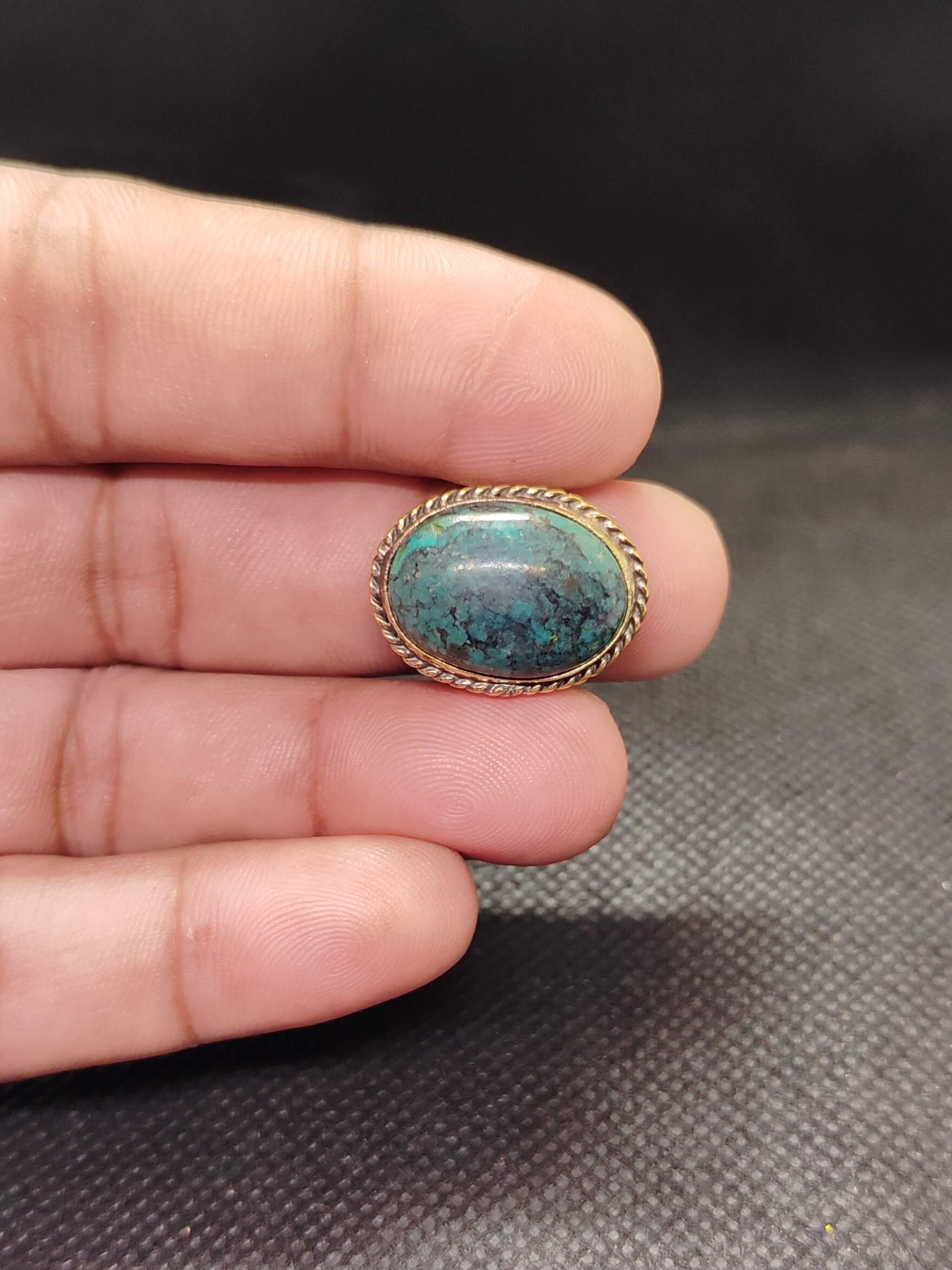 22mm Tibetan Turquoise Grooved Stone - Image 2