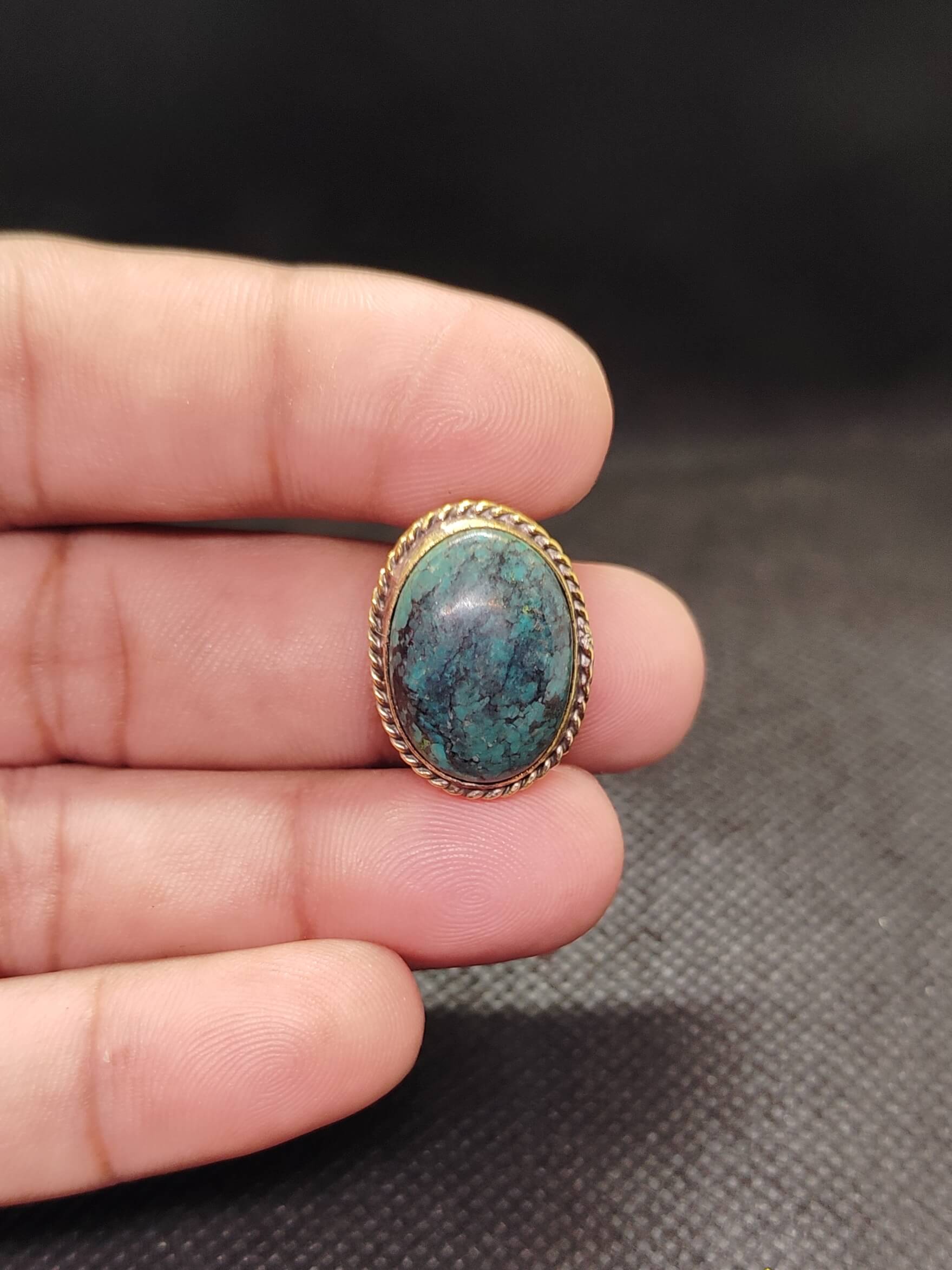 22mm Tibetan Turquoise Grooved Stone