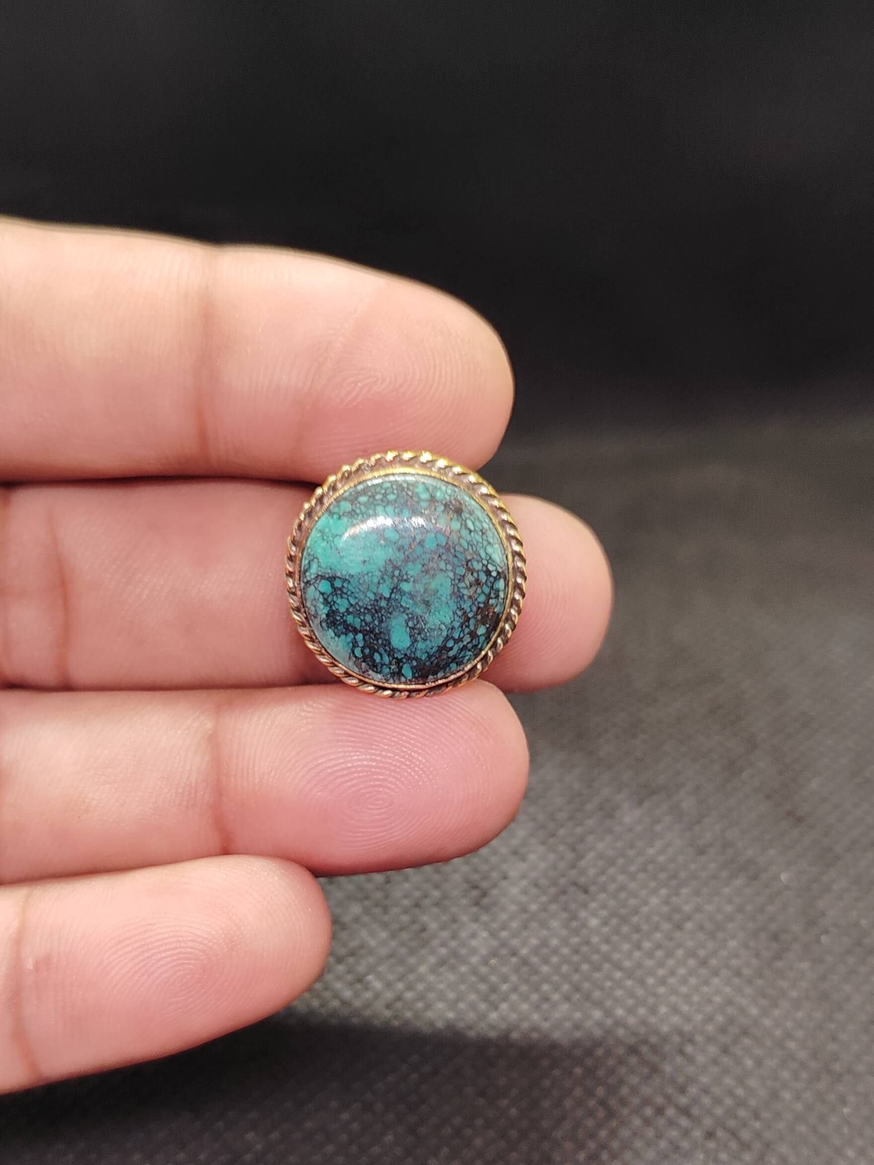 19mm Tibetan Turquoise Grooved Stone