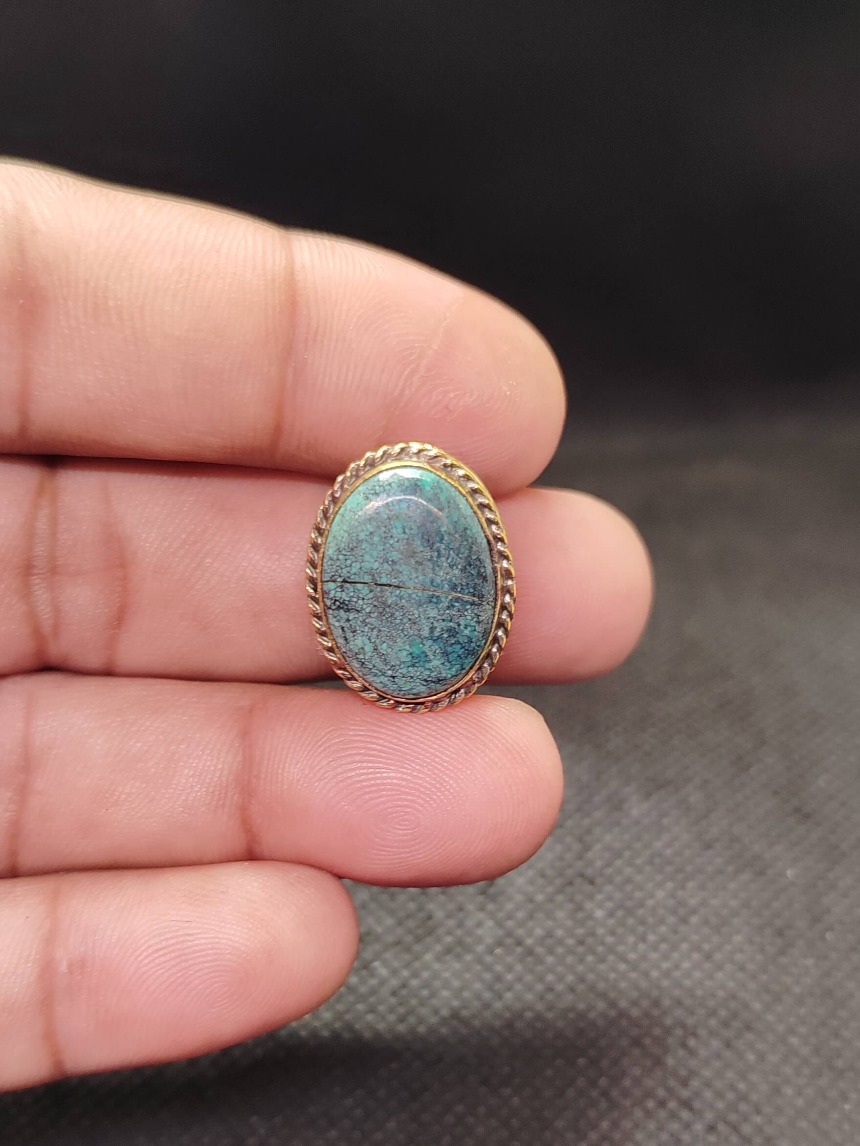20mm Tibetan Turquoise Grooved Stone
