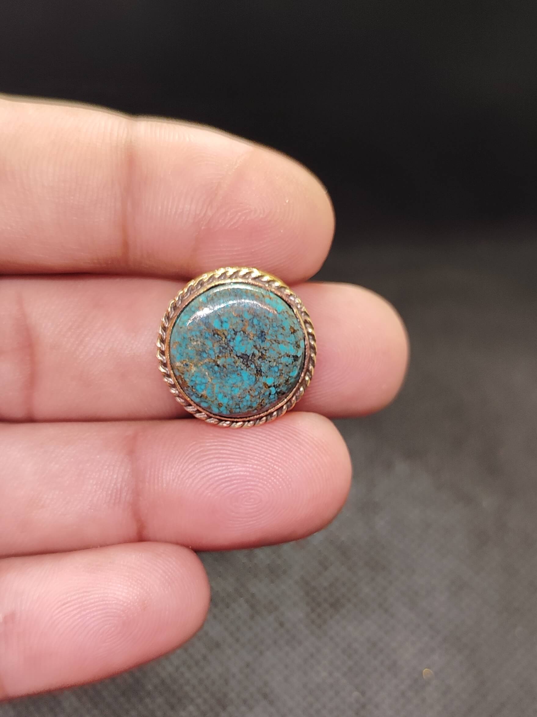 18mm Tibetan Turquoise Grooved Stone