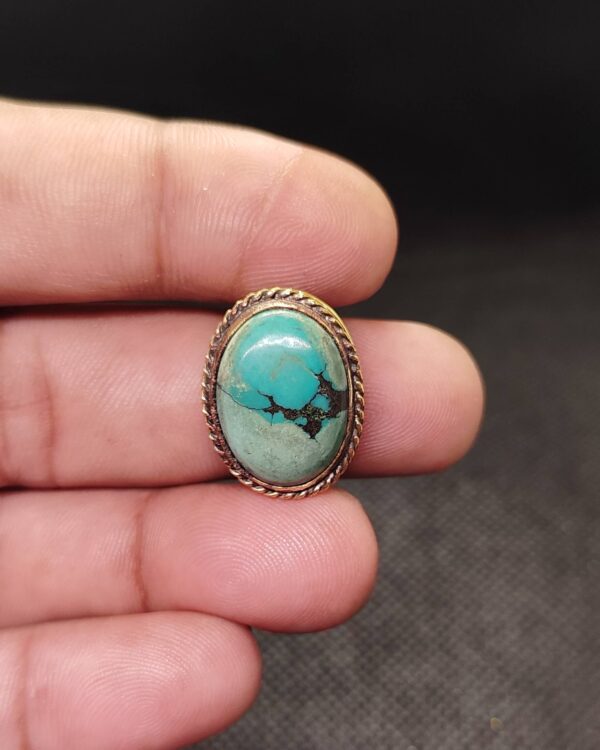 21mm Tibetan Turquoise Grooved Stone
