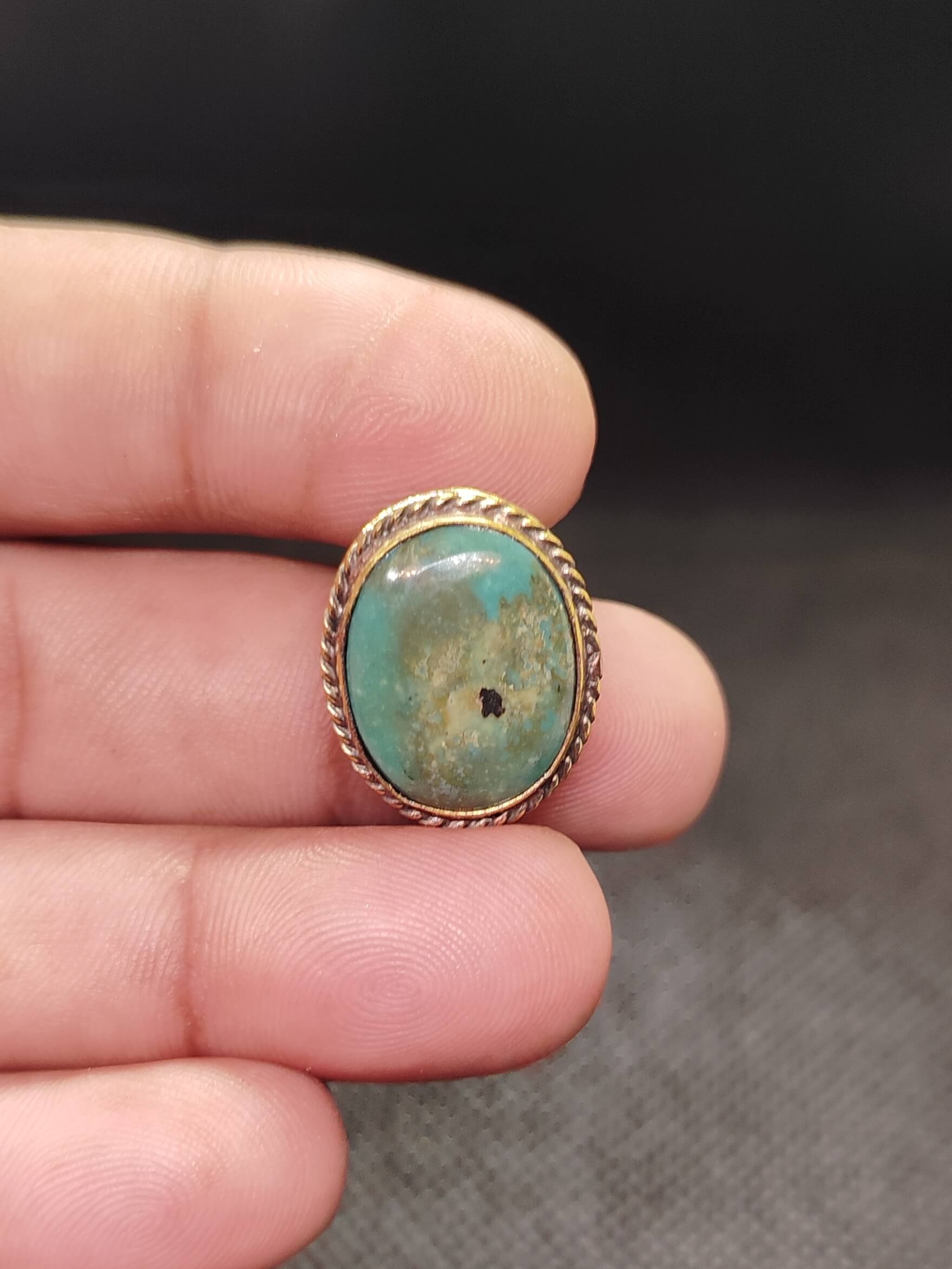 20mm Tibetan Turquoise Grooved Stone