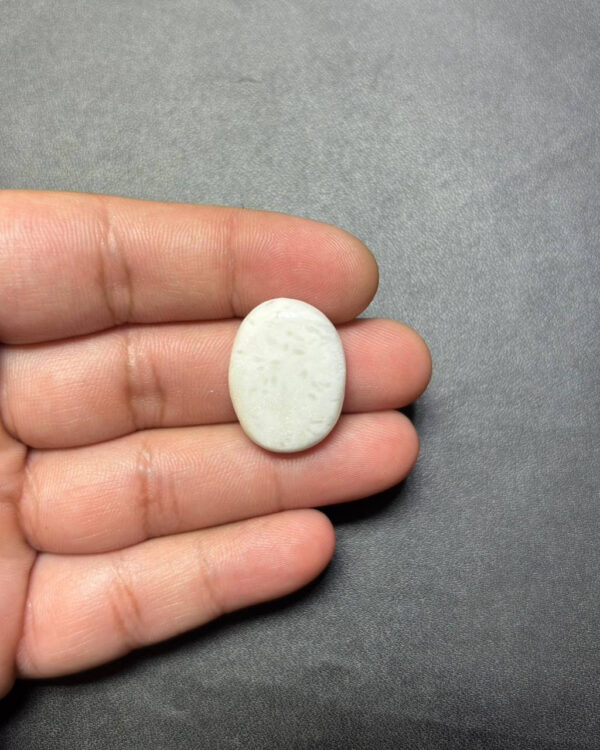 24mm White Scolecite Grooved Gemstone
