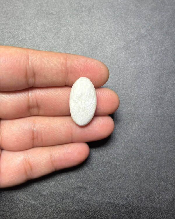 26mm White Scolecite Artisan Jewelry Stone