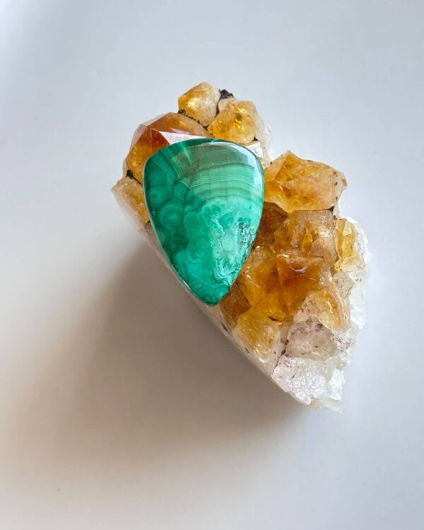 31mm Malachite Stone for Jewellery Projects