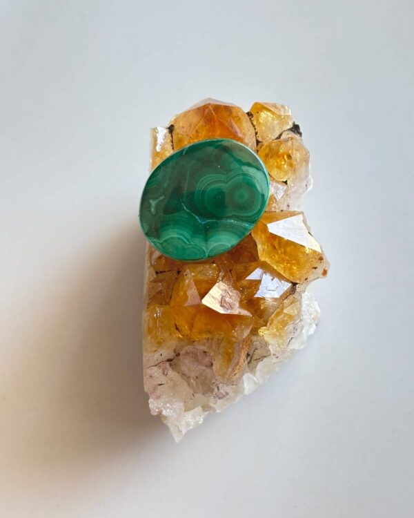 25mm Malachite Gemstone for Macramé Projects