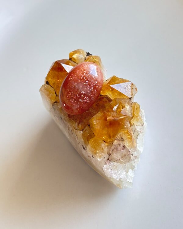 24mm Sunstone Gemstone for Wire Wrapped Designs