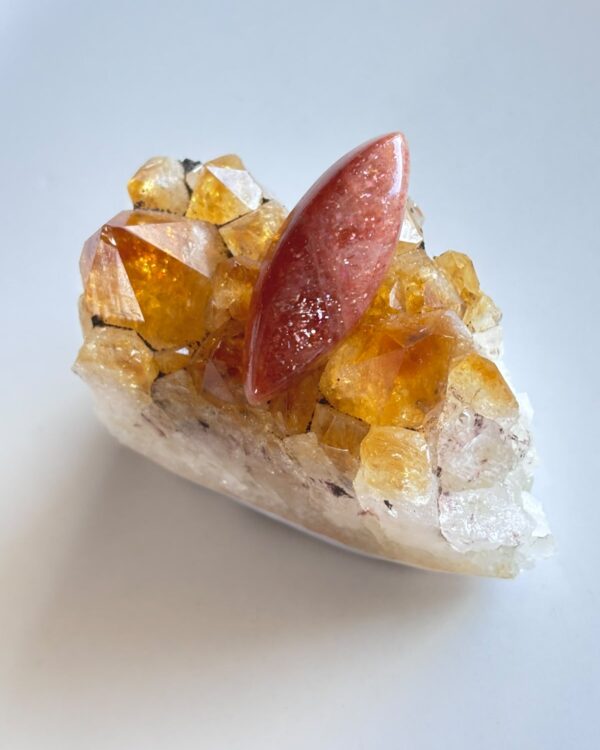35mm Sunstone Gemstone for Macramé Projects