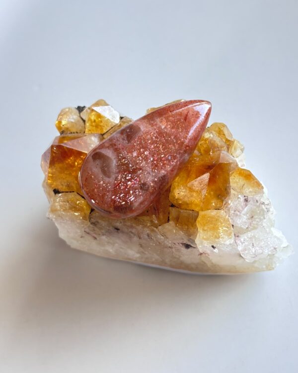 37mm Sunstone Stone for Macramé