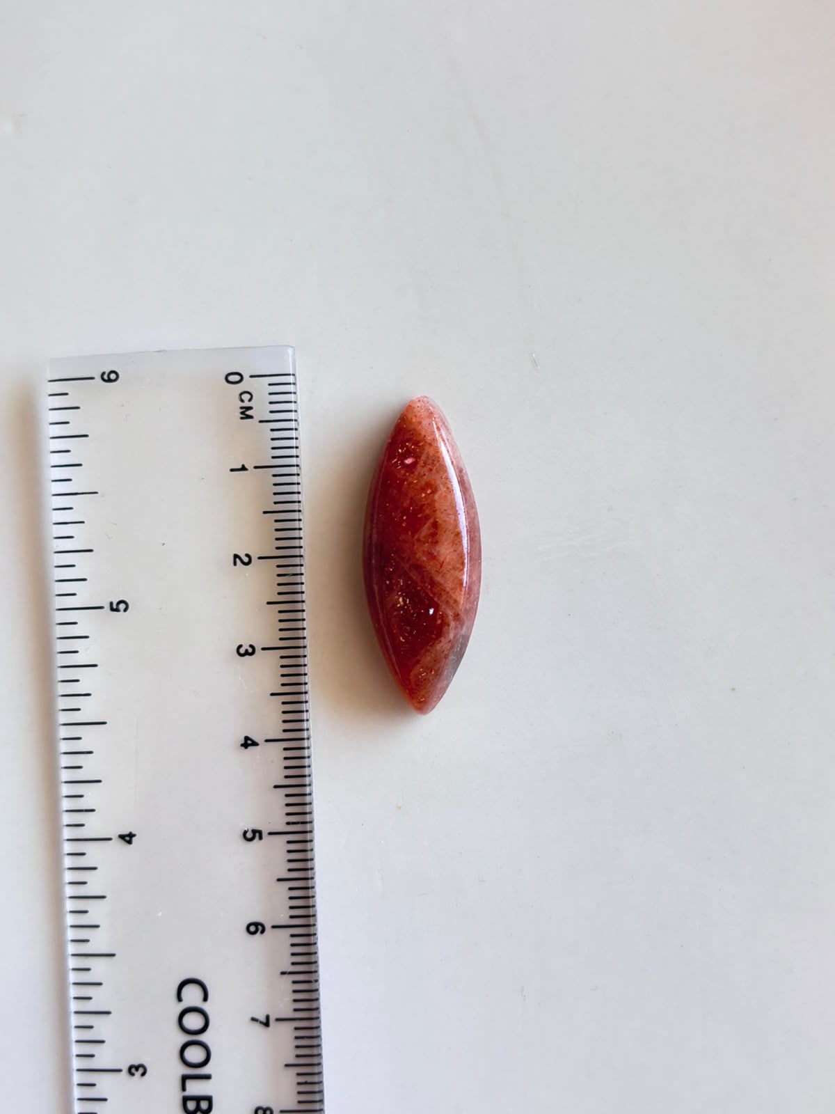 35mm Sunstone Gemstone for Macramé Projects - Image 2
