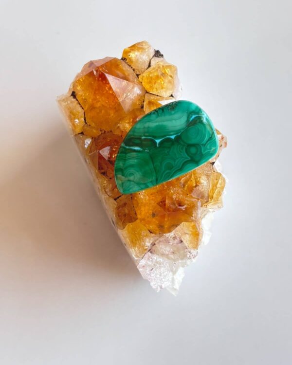 27mm Malachite Stone for Wire Wrapping