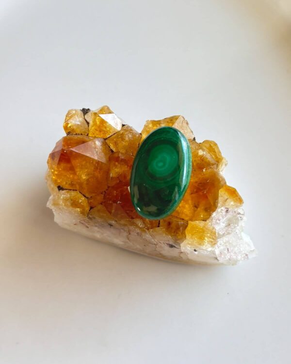 25mm Malachite Gemstone for Wire Wrapped Designs