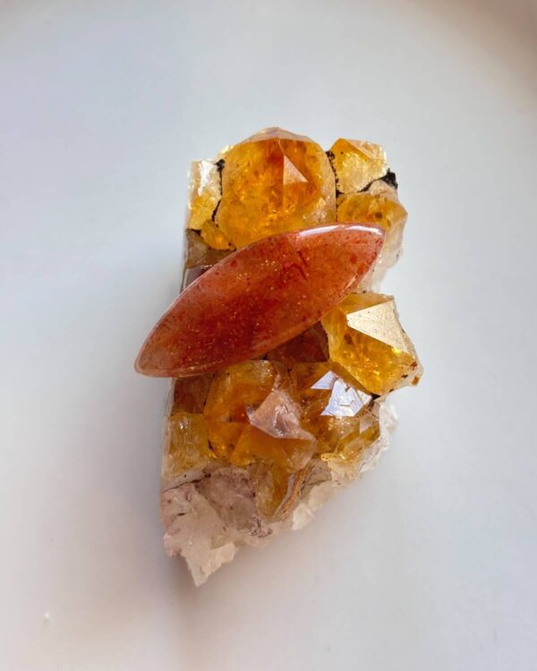38mm Sunstone Stone for Wire Wrapping