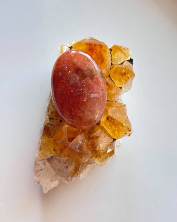 29mm Sunstone Stone for Creative Jewellery