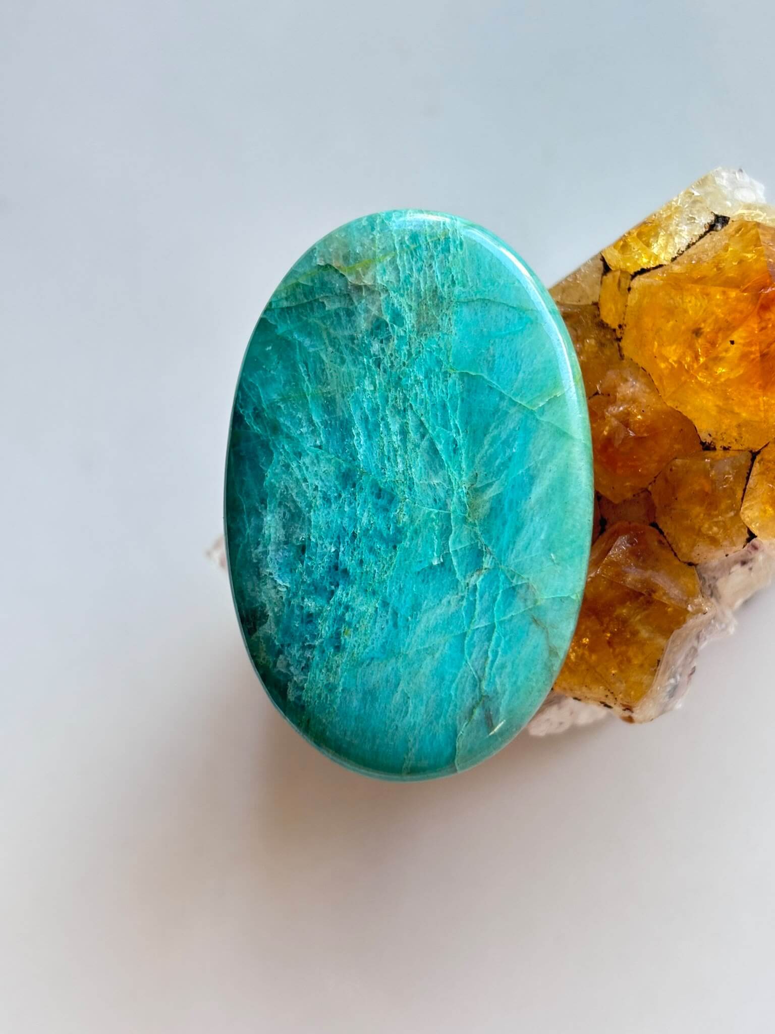 44mm Shattuckite Cabochon – Grand Horizon