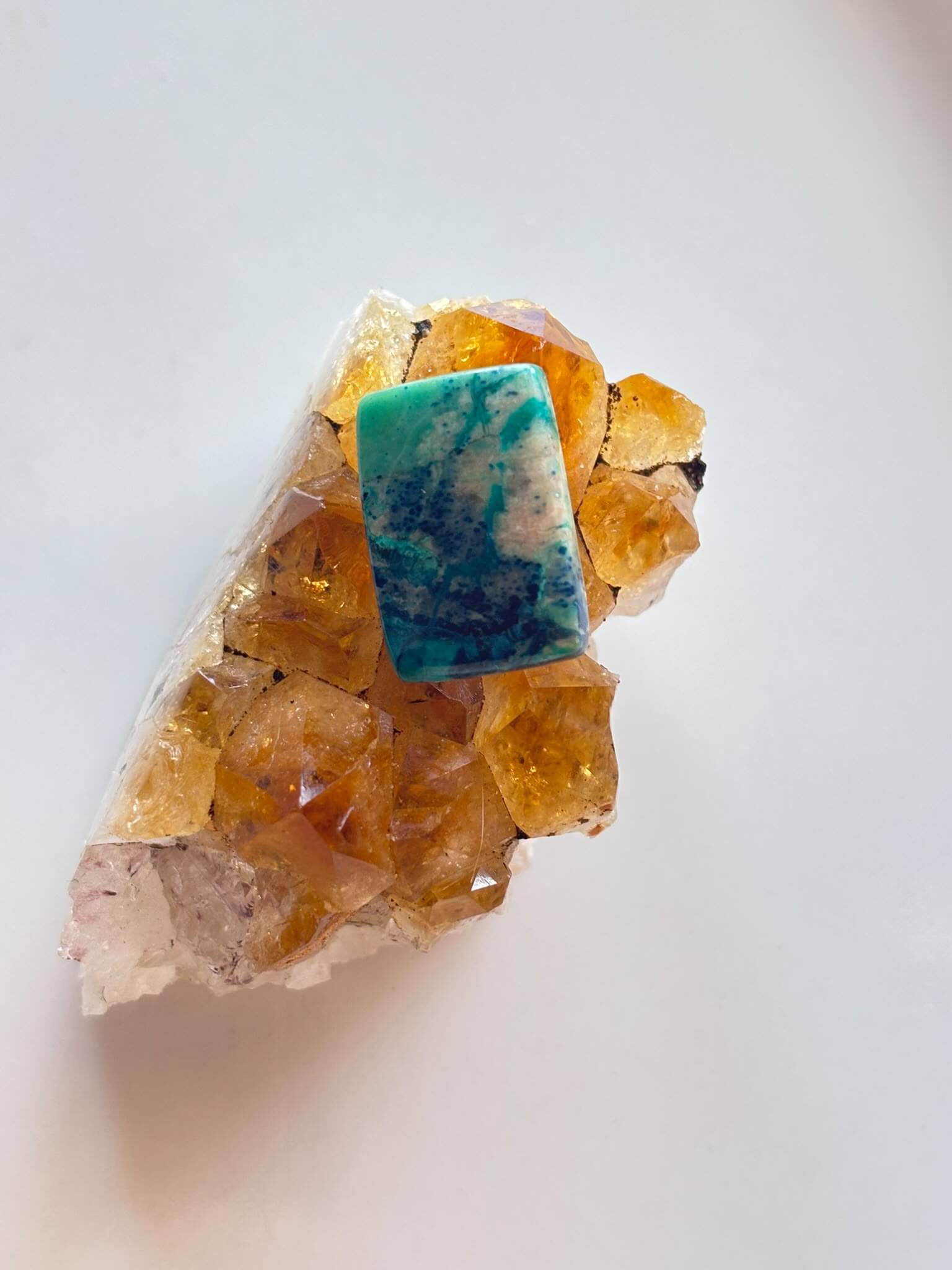 22mm Shattuckite Cabochon – Sea Spark